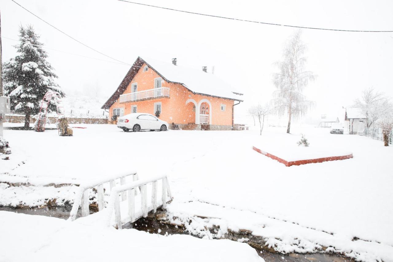 Lake House Bebic Kupres  Eksteriør billede