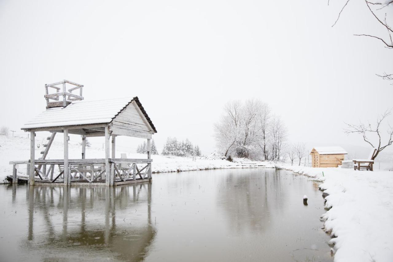 Lake House Bebic Kupres  Eksteriør billede