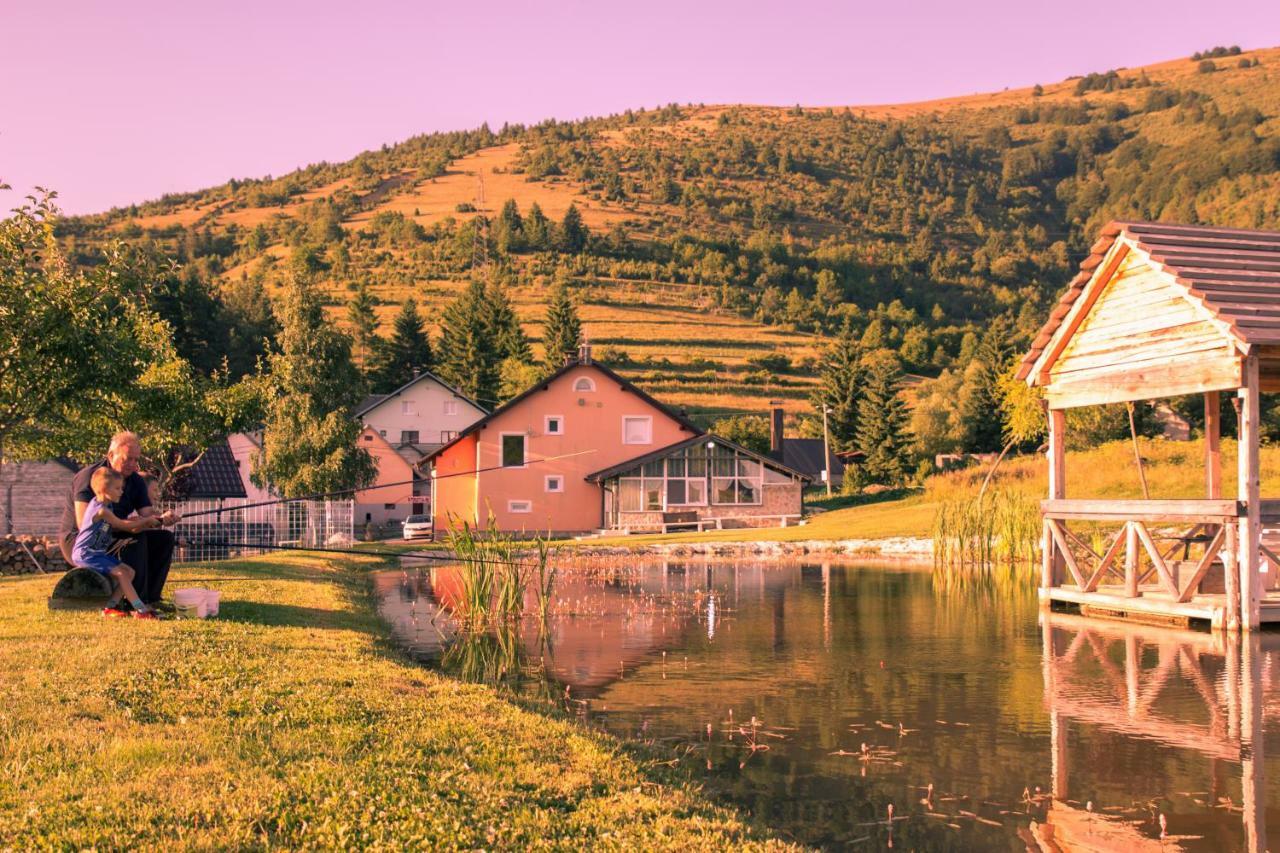 Lake House Bebic Kupres  Eksteriør billede